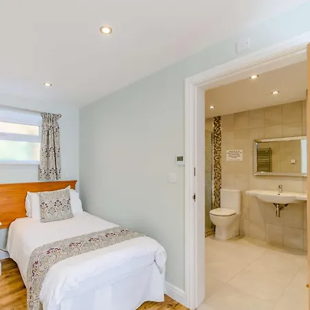 Holiday home 2 Bed In Langtoft 82338
